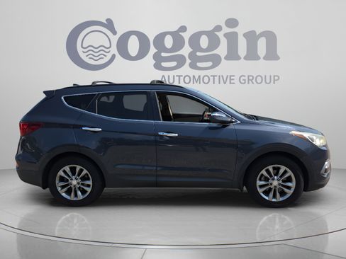 Used 2017 Hyundai Santa Fe Sport 2.0T FWD image 6