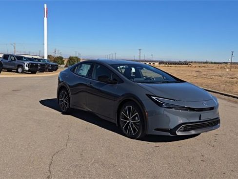 New 2026 Toyota Prius XLE image 4