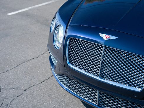 Used 2016 Bentley Continental GT image 14