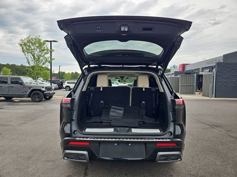 Used 2023 INFINITI QX60 Sensory w/ Cargo Package AWD/4WD image 15