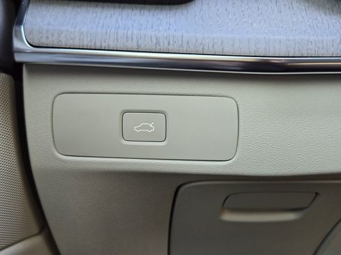 New 2026 Volvo XC90 B6 Ultra w/ Protection Package Premier image 25