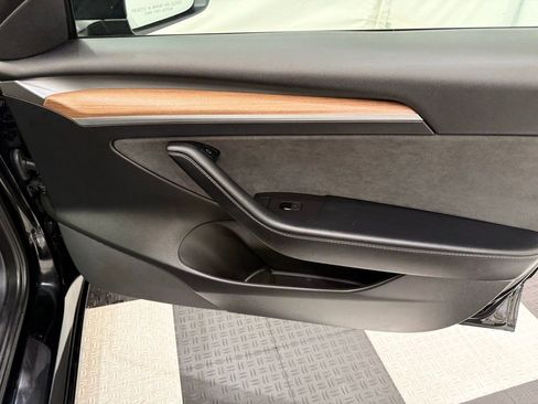 Used 2022 Tesla Model 3 image 20