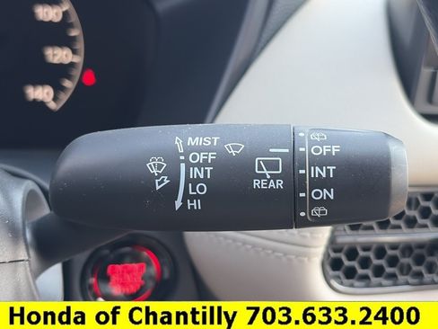 Used 2024 Honda HR-V LX image 11