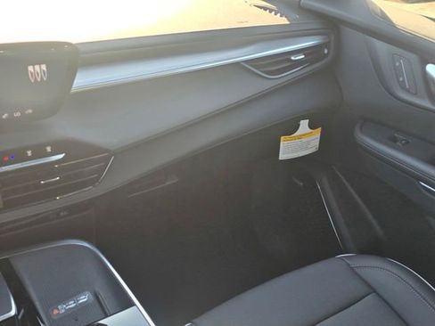 New 2026 Buick Enclave Preferred FWD image 17