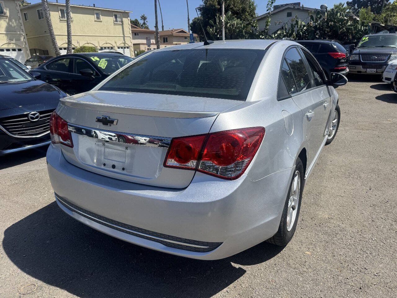 Used 2014 Chevrolet Cruze LT w/ RS Package FWD image 5