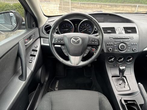 Used 2012 MAZDA MAZDA3 i Touring FWD image 11