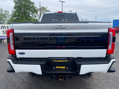 Used 2025 Ford F250 Platinum AWD/4WD image 3
