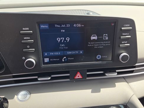 Used 2023 Hyundai Elantra SEL FWD image 22