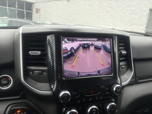 Used 2020 RAM 1500 Big Horn AWD/4WD image 20