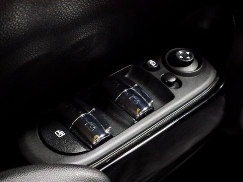 Used 2024 MINI Cooper S image 29