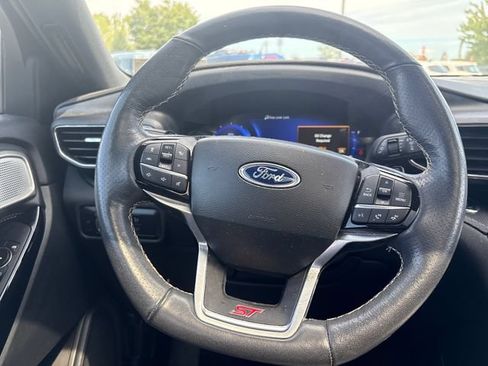Used 2023 Ford Explorer ST w/ Equipment Group 401A AWD/4WD image 14