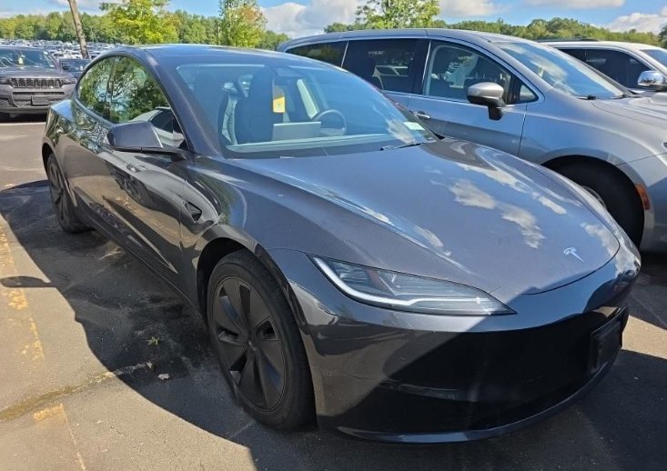 Used 2024 Tesla Model 3 RWD image 1