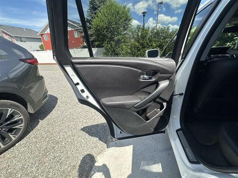 Used 2018 Acura RDX AWD w/ Technology Package image 45
