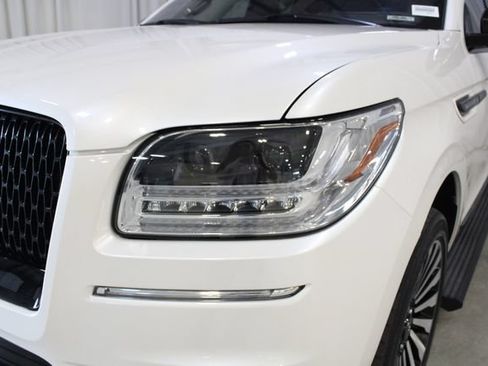Used 2019 Lincoln Navigator L Reserve w/ Cargo Package AWD/4WD image 35