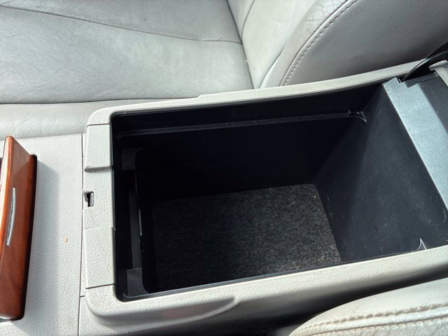 Used 2011 Toyota Camry XLE w/ XLE Extra-Value Pkg #2 FWD image 26