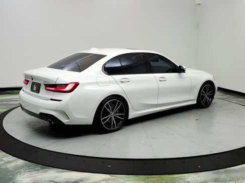 Used 2020 BMW 330i Sedan w/ M Sport Package RWD image 5