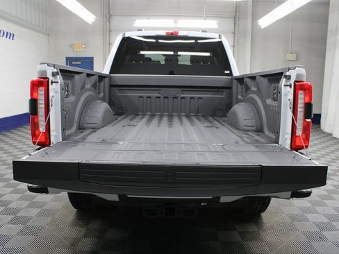 Used 2025 Ford F350 Lariat w/ Black Appearance Package image 44