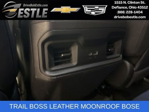 Used 2024 Chevrolet Silverado 1500 LT Trail Boss w/ Convenience Package II AWD/4WD image 27