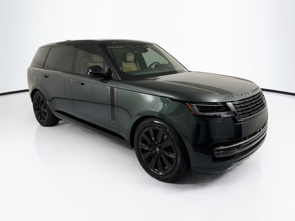 New 2027 Land Rover Range Rover Long Wheelbase SE AWD/4WD image 3