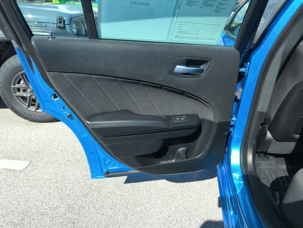 Used 2023 Dodge Charger R/T w/ Blacktop Package RWD image 25