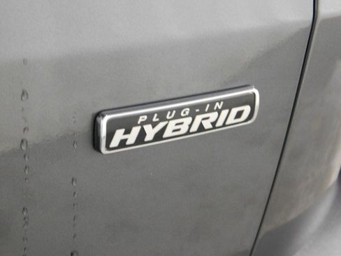 Used 2022 Ford Escape SEL w/ Technology Package image 7