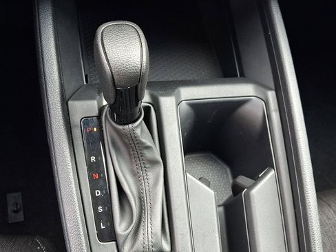 Certified 2023 Honda Accord EX image 15
