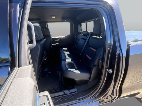 Used 2023 GMC Sierra 1500 AT4 w/ AT4 Premium Package AWD/4WD image 20