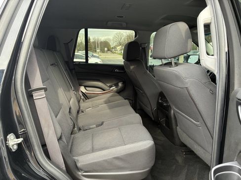 Used 2017 GMC Yukon SLE w/ SLE Value Package AWD/4WD image 43