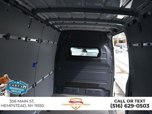 Used 2024 Mercedes-Benz eSprinter 170 Cargo image 31