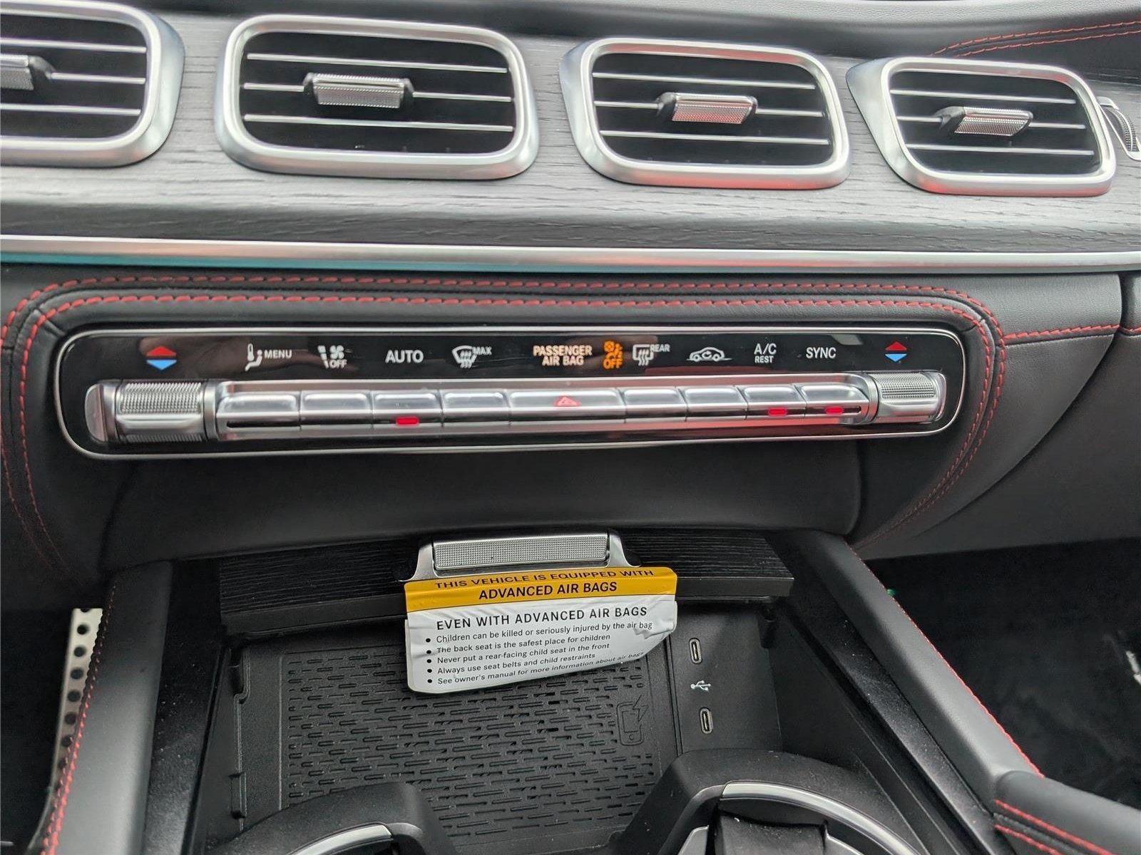 Used 2025 Mercedes-Benz GLE 63 AMG S image 34
