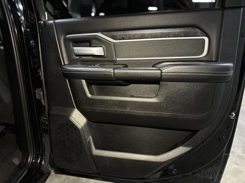 Used 2021 RAM 3500 Big Horn w/ Level 1 Equipment Group image 5