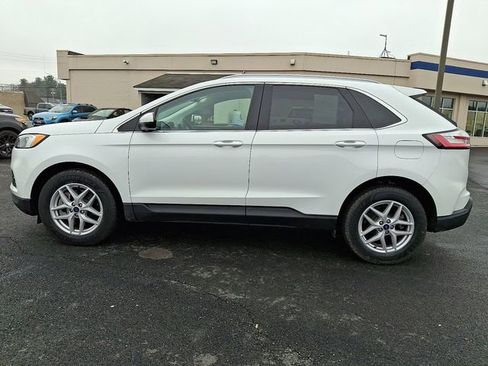 Used 2022 Ford Edge SEL w/ Convenience Package image 7