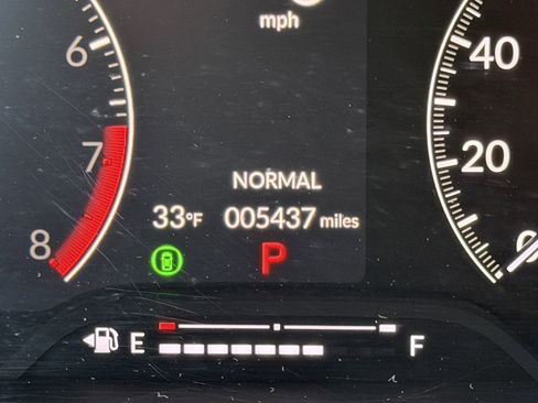 Used 2023 Honda Civic Sport image 17