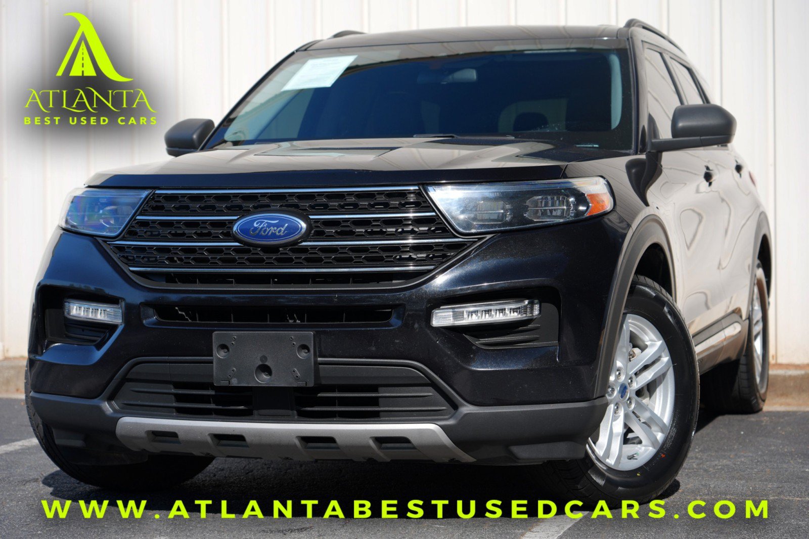 Used 2022 Ford Explorer XLT w/ Equipment Group 202A RWD image 1