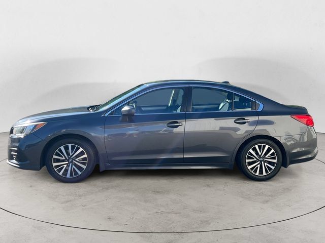 Used 2019 Subaru Legacy 2.5i Premium AWD/4WD image 2
