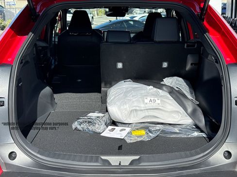 New 2026 Subaru Solterra image 7