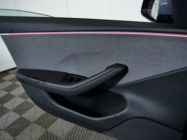Used 2025 Tesla Model 3 RWD image 26