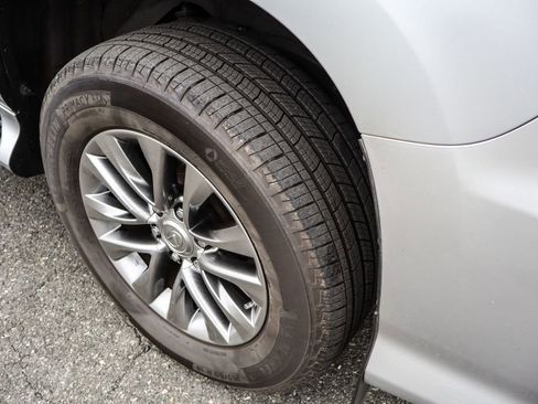 Used 2016 Lexus GX 460 Luxury image 43