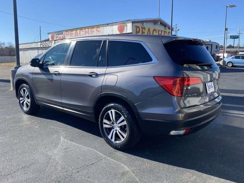 Used 2017 Honda Pilot EX-L image 3