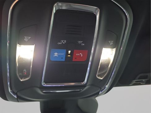 Used 2025 Jeep Grand Cherokee L Laredo w/ MOPAR Finishing Package AWD/4WD image 18
