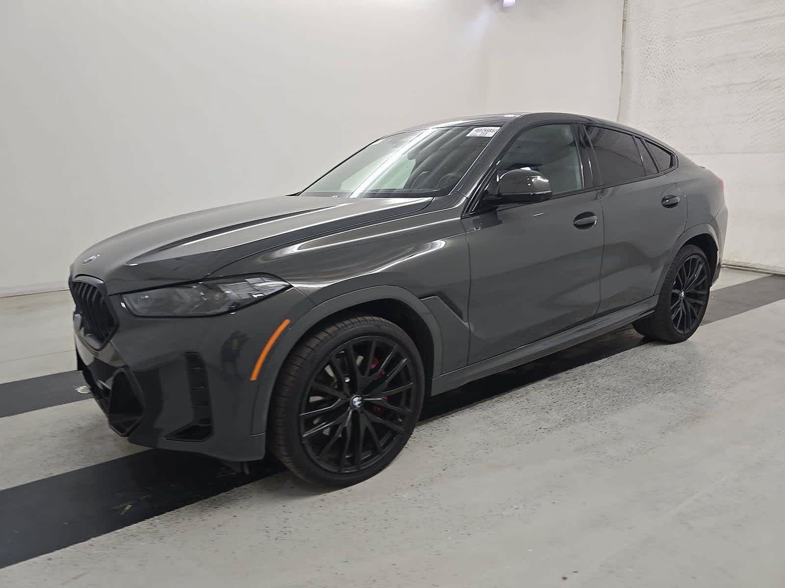 Used 2026 BMW X6 xDrive40i w/ Premium Package AWD/4WD image 1