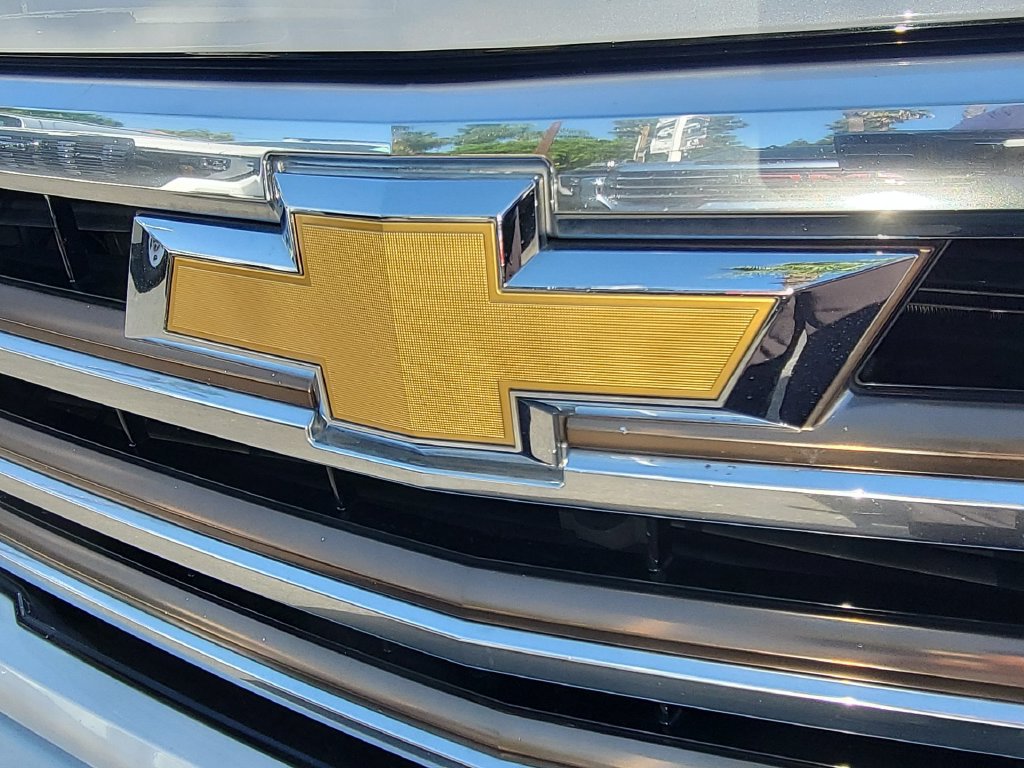 Certified 2022 Chevrolet Silverado 1500 High Country w/ Technology Package AWD/4WD image 31