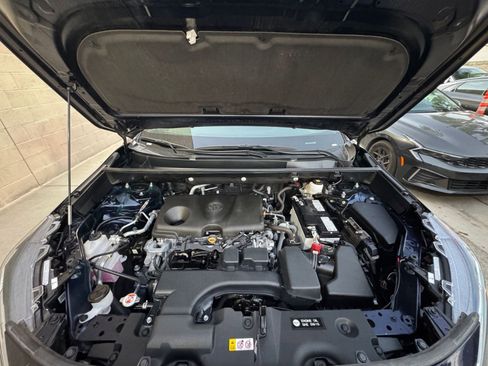 Used 2025 Toyota RAV4 XLE w/ Convenience Package image 34