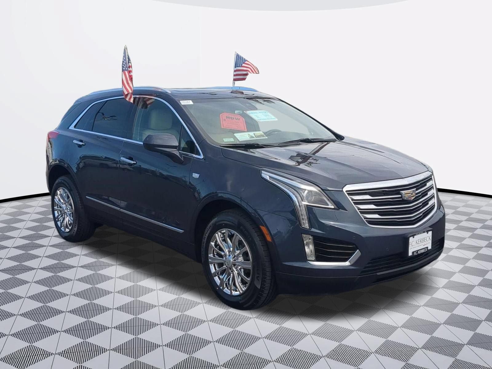 Certified 2019 Cadillac XT5 Luxury AWD/4WD image 2
