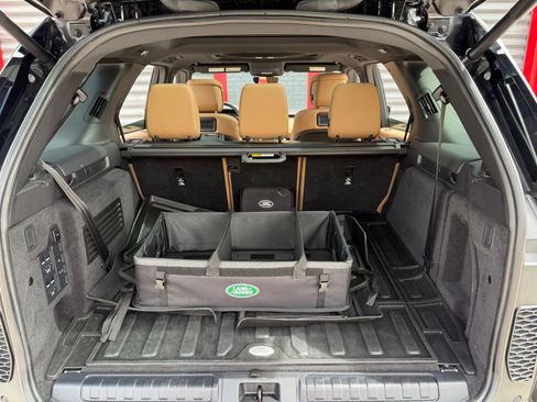 Used 2023 Land Rover Discovery S R-Dynamic AWD/4WD image 30