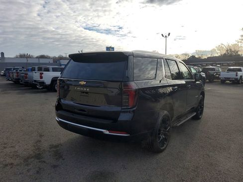 Used 2025 Chevrolet Tahoe LS image 3