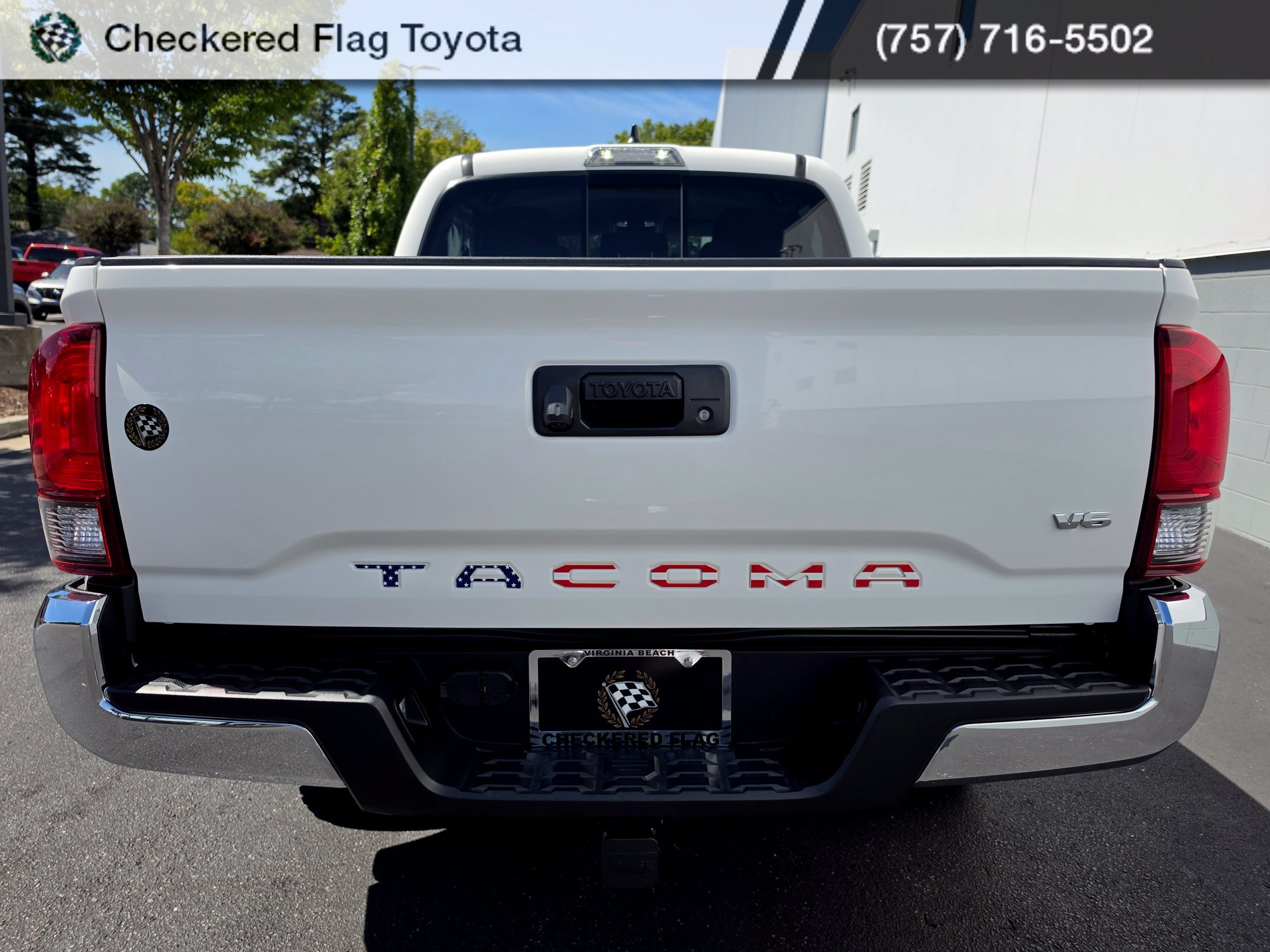 Used 2023 Toyota Tacoma SR5 RWD image 4