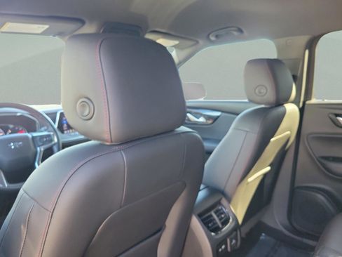 Used 2019 Chevrolet Blazer RS image 11