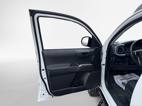 Used 2023 Toyota Tacoma Trail Edition w/ Trail Edition image 14