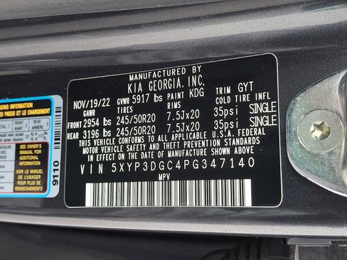 Certified 2023 Kia Telluride EX w/ EX Captain's Chair Package AWD/4WD image 28